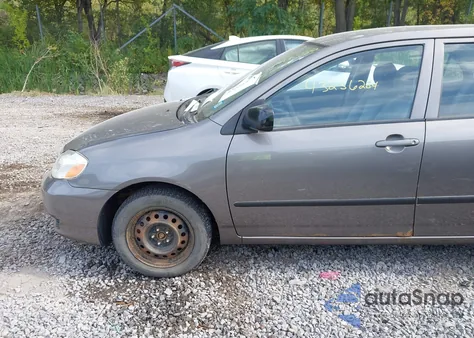 2004 Toyota Corolla Ce z USA, uszkodzony, nr VIN 2T1BR32E74C236925